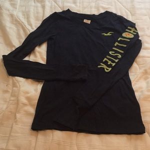 Hollister long sleeve t-shirt